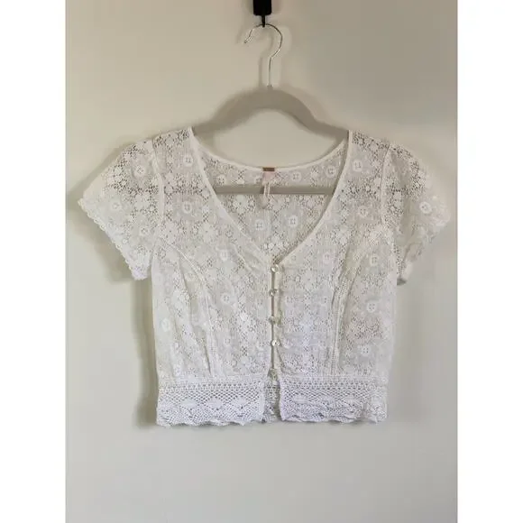 Free People White XS S Lace Cropped Button Short Sleeve Blouse Coquette - Picture 2 of 9